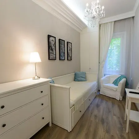 Vintage Panoramic Apartment * Budapest