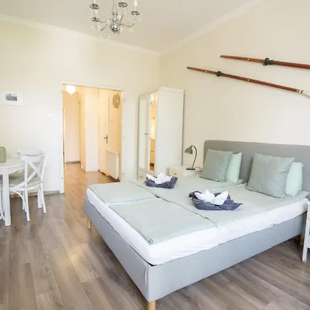 빈티지 파노라믹 아파트먼트 *