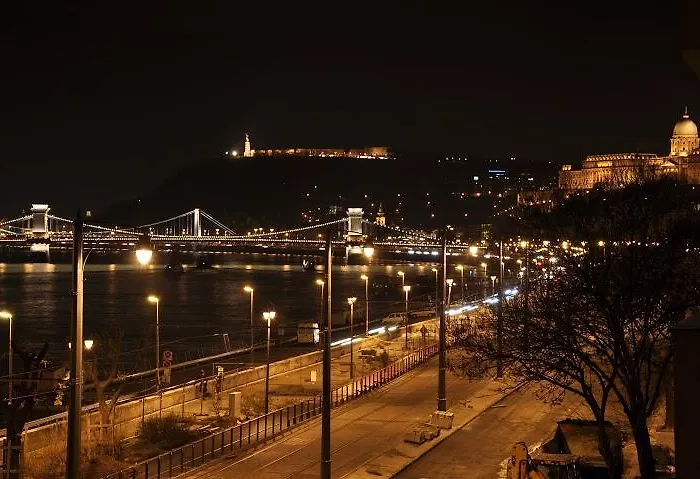 Vintage Panoramic Apartament
